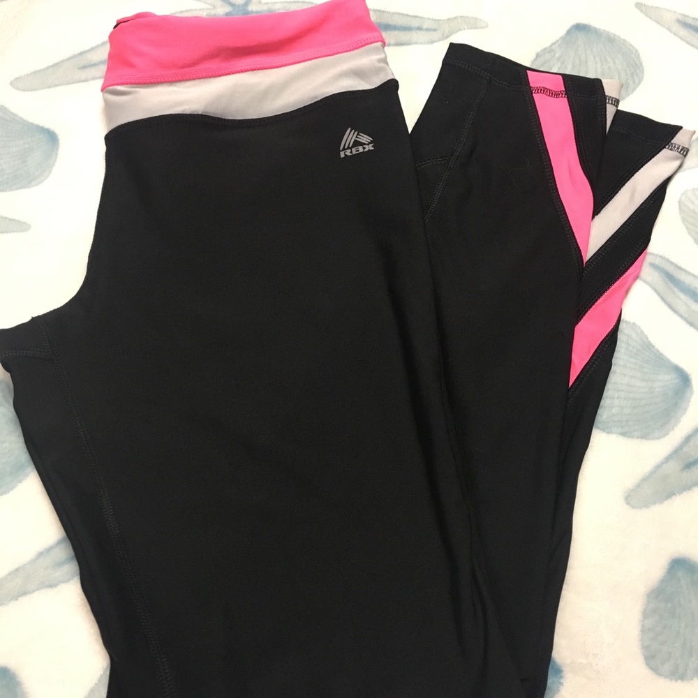 Athletic pants